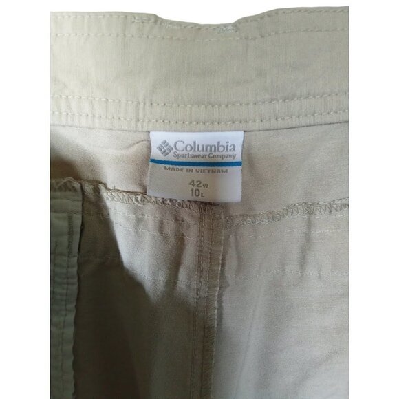 COLUMBIA Tan 10 Inch Cargo Cotton Blend Shorts Sz 42 - Picture 4 of 5